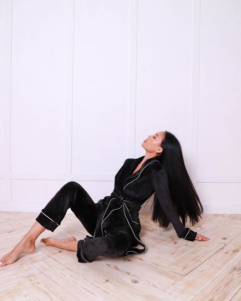 Жіноча піжама велюр Eva на запах чорного кольору р.L 380631 373697 фото