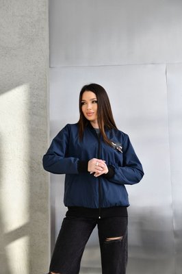 Жіноча куртка бомбер колір синій р.48/50 450746 450816 фото