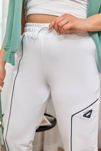 Жіночі штани джогери колір білий р.46/48 450168 450168 фото