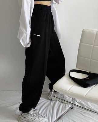 Жіночі штани джогери колір чорний р.42/46 452987 453084 фото
