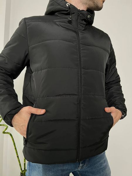 Чоловіча тепла курточка з капюшоном колір чорний р.44/46 447292 447294 фото